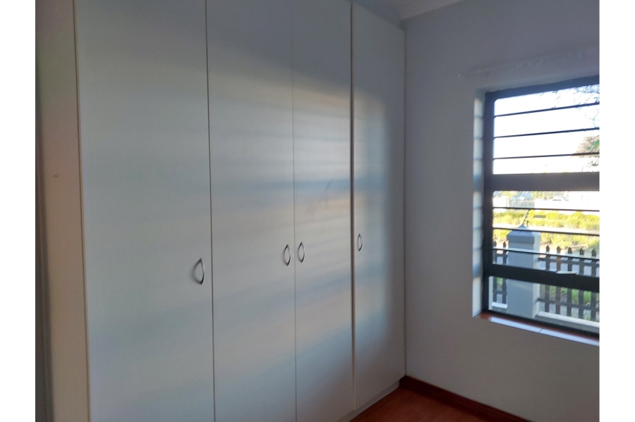 2 Bedroom Property for Sale in Burgundy Estate Western Cape